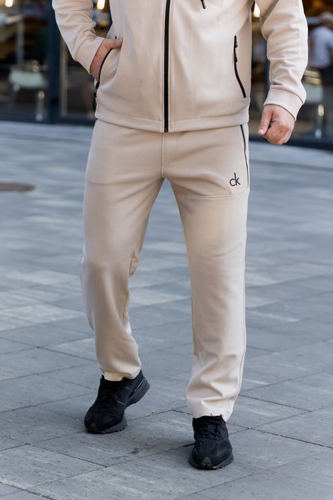 Костюм Calvin Klein