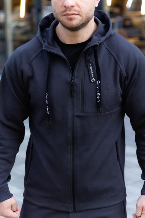 Костюм Calvin Klein